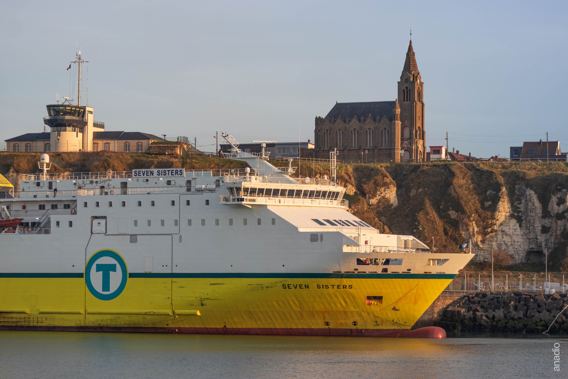Transmanche Ferry - Bonsecours © Anaïs Diodore